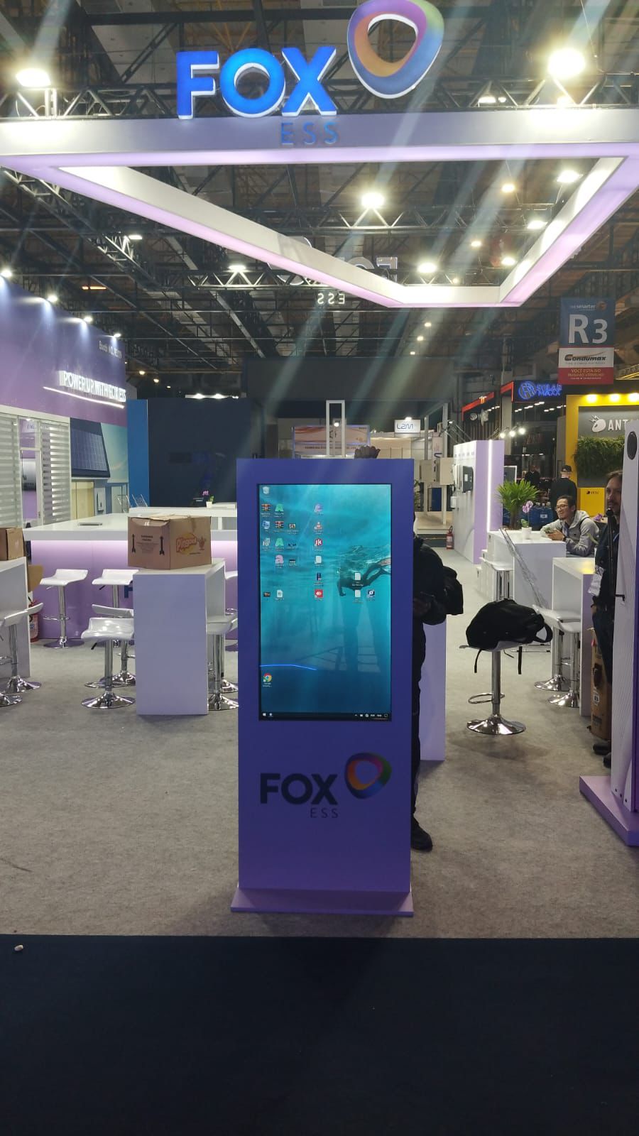 Aluguel de Totem Digital Touch Screen Interativo Em Salvador