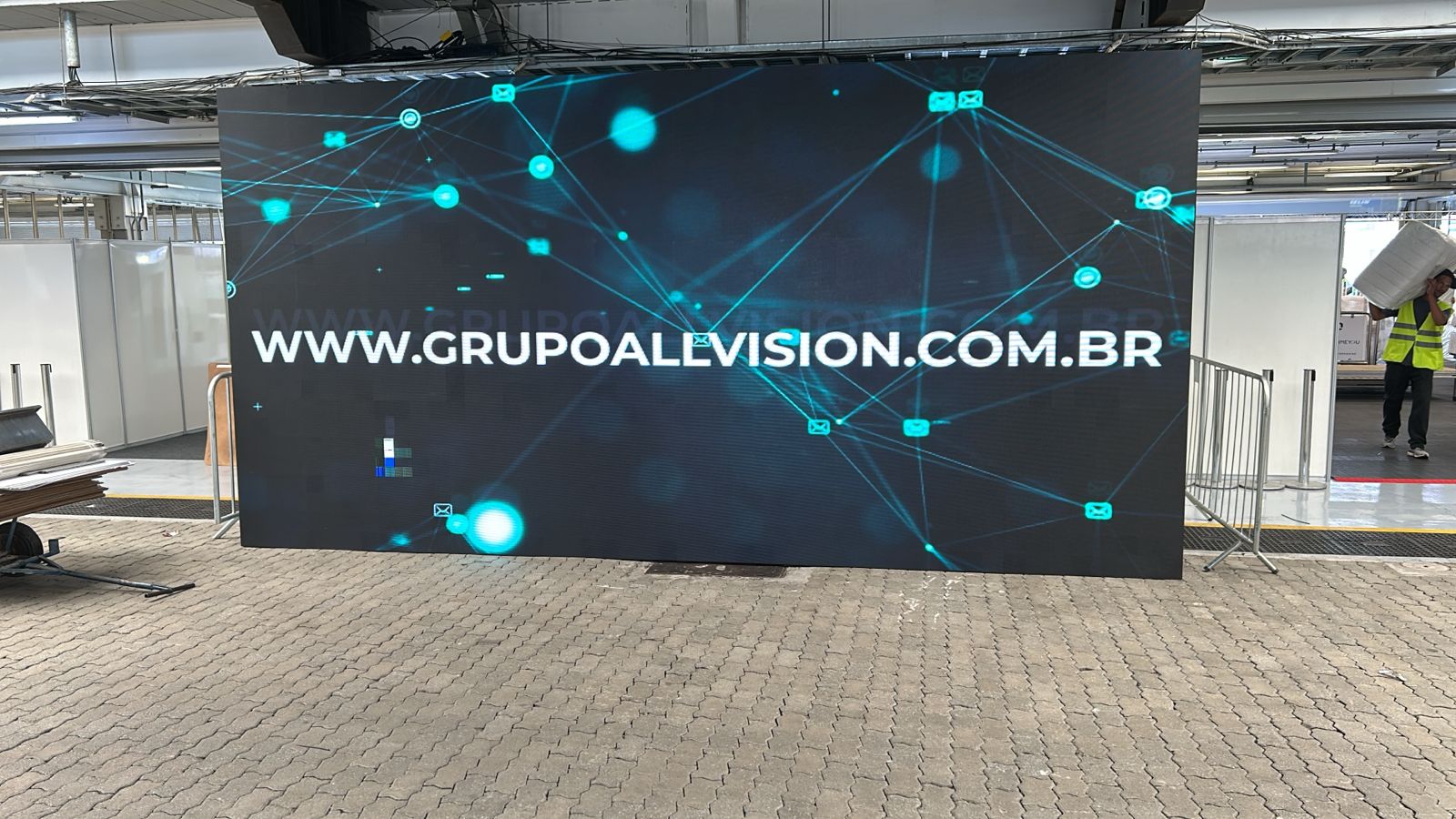 Locação de Painel de LED, Totens Interativos, Projetores e TVs Gigantes para Eventos das Quartas de Final da Copa do Mundo no Rio de Janeiro e Curitiba