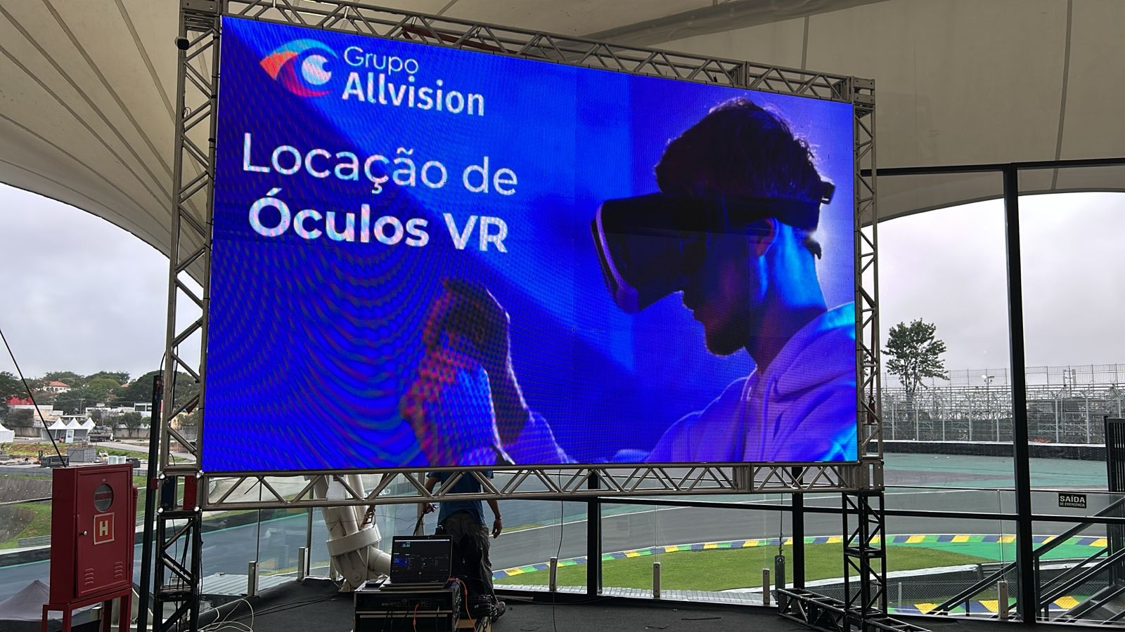 Aluguel de Painel de LED Indoor e Outdoor para Feiras, Congressos e Shows com Montagem Profissional no Rio de Janeiro RJ