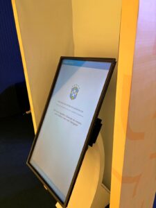Aluguel de Totem Touch Screen com Software Interativo Rio de Janeiro 2026