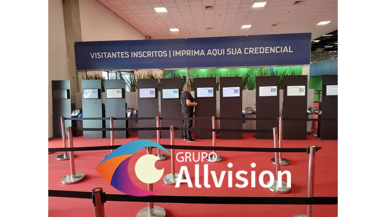 interativa: Jogos interativos para eventos-GRUPO ALLVISION Design - Jogos Interativos para Eventos RIO DE JANEIRO ALUGUEL DE TOTEM CURVO TOUCH SCREEN