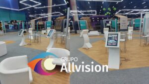 interativa: Jogos interativos para eventos-GRUPO ALLVISION Design - Jogos Interativos para Eventos RIO DE JANEIRO ALUGUEL DE TOTEM CURVO TOUCH SCREEN