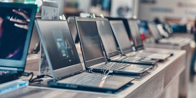 Aluguel de Projetor, Painel de LED, Tablets e Notebooks para a FLUP – Festa Literária das Periferias 2026 no Rio de Janeiro